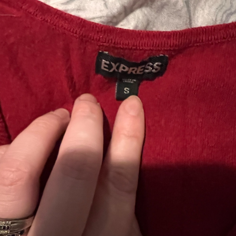 Red ruched sweater - Picture 2 of 3